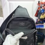 Louis Vuitton Avenue Slingbag PM Monogram Eclipse Black 33cm M47137 - Image 6