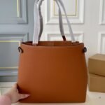 Celine Anais Tote Bag Brown 33Cm - Image 7