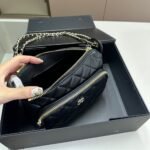 Chanel Shoulder Crossbody Bag With Chain Black 20cm - Image 9