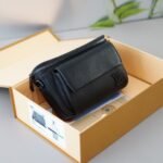 Louis Vuitton Pilot Bag Black 29Cm - Image 3