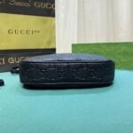 Gucci Gg Emblem Small Shoulder Bag Black 23Cm 815409 Aaeem 1000 - Image 7
