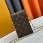 Louis Vuitton Phone Pouch Metis Monogram Brown 17Cm M13572 - Image 3