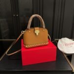 Valentino Garavani Rockstud Handbag In Grainy Leather Brown 21Cm - Image 2