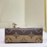 Louis Vuitton Onthego East West Giant Monogram 25Cm M46653 - Image 6