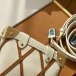 Louis Vuitton Side Trunk PM Crème Beige 19Cm M25216 - Image 4