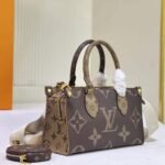 Louis Vuitton Onthego East West Giant Monogram 25Cm M46653 - Image 5