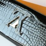 Louis Vuitton Capucines Crocodile Leather Long Wallet Black 20cm - Image 6