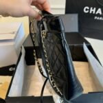 Chanel 31 Bag Leather Black 24Cm - Image 5