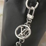 Louis Vuitton Atlantis MM Black 17Cm - Image 8