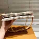 Louis Vuitton Pochette Liv Damier Azur 24Cm N00228 - Image 7