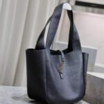 Saint Laurent Le 5 À 7 Bea In Grained Leather Black 50Cm 763435Aaduu1000 - Image 2