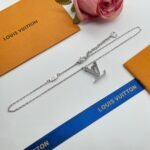 Louis Vuitton LV Logo Silver Necklace - Image 5
