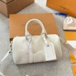 Louis Vuitton Keepall Bandoulière Full Moon 25Cm M24434 - Image 2