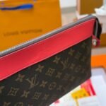 Louis Vuitton Pochette Voyage Souple Bag Pink 29Cm M13356 - Image 8