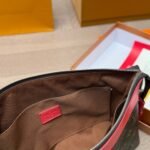 Louis Vuitton Pochette Voyage Souple Bag Pink 29Cm M13356 - Image 10