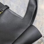 Saint Laurent Le 5 À 7 Bea In Grained Leather Black 50Cm 763435Aaduu1000 - Image 5