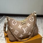 Louis Vuitton Boulogne Bicolor Monogram Empreinte Leather Crème 27cm M13224 - Image 2