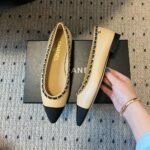 Chanel Leather And Fabric Cc Chain Link Ballet Flats Beige And Black - Image 5