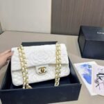 Chanel Flap Bag With Camellia Flower Chain White 26Cm - Image 3