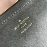 Louis Vuitton Pochette Coussin Black 20Cm M82116 - Image 7