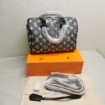 Louis Vuitton Speedy Bandoulière 25 Grey 25Cm M21464 - Image 3