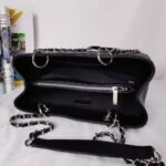 Chanel Grand Shopping Tote Bag Black Caviar Silver Tone Chain 34Cm - Image 6
