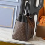 Louis Vuitton Sac Plat 24H Monogram Brown 44Cm - Image 4