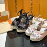 Louis Vuitton X Takashi Murakami Helios Wedge Sandal White 1agyx0 - Image 3