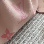 Louis Vuitton Summer Bundle Pink 28cm - Image 4