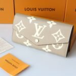 Louis Vuitton Sarah Wallet Bicolor Monogram Empreinte Tourterelle And Crème 19Cm M81049 - Image 2