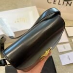 Celine Teen Besace Triomphe In Shiny Black 18cm 110413BF4 38NO - Image 3