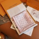 Louis Vuitton Lv Monogram Confidential Square Scarf Pink 90cm - Image 5
