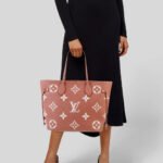Louis Vuitton Neverfull MM Trianon Pink 31cm M46329 - Image 11