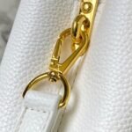 Louis Vuitton Capucines Mini Bag Snow White 21Cm M21416 - Image 9
