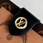 Louis Vuitton Juliette Wallet Monogram Giant Brown 13Cm M69432 - Image 5
