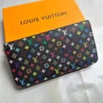 Louis Vuitton X Takashi Murakami Zippy Wallet Black Multicolored 19cm - Image 3