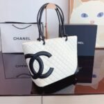 Chanel Cambon Line Large Tote Bag In White And Black 41Cm - Image 3
