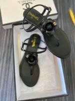 Chanel Jelly Black Rubber Camellia Sandals Black - Image 4