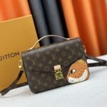 Louis Vuitton Pochette Métis Monogram Coated Canvas 25Cm M47203 - Image 2