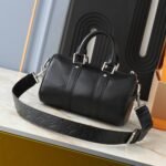 Louis Vuitton Keepall Cargo Bandouliere 25 Black 25cm M13988 - Image 4