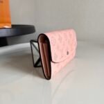 Louis Vuitton Iris Wallet Pink Jasmin 19Cm - Image 3
