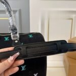 Louis Vuitton Keepall Bandoulière Black Denim 40cm - Image 2