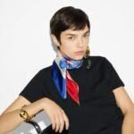 Gucci Floral Print Silk Square Scarf In Blue And Red 90Cm - Image 5