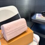 Louis Vuitton Speedy Bandoulière 20 Monogram Pink 20cm M47136 - Image 5