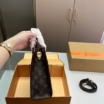 Louis Vuitton Sac Plat BB Monogram Brown 22Cm M46265 - Image 4