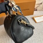 Louis Vuitton Speedy Bandoulière 25 Black 25Cm M26486 - Image 5
