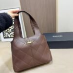 Chanel Large Shopping Bag Gold Tone Hardware Brown 32Cm - Image 5