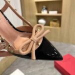Valentino Rockstud Bow 100 Patent Slingback Pump Black Pink WS0LB8TZEN71 - Image 9