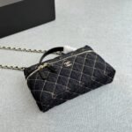 Chanel Classic Vanity with Chain Gold Metal Denim Dark Blue 19cm AP4385 B23492 U7663 - Image 5