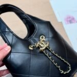Chanel Small Shopping Bag Gold Tone Hardware Black 22Cm AS6132 B23332 94305 - Image 5